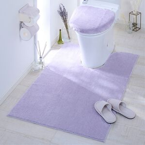 iellio（イエリオ）の「ふわふわマイクロ素材のトイレマット＜抗菌防臭・ロングマット・耳長マット・フタカバー・ジャンボマット＞（トイレマット）」｜ラベンダーモーブ