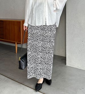 GeeRA（ジーラ）の「セルフカットプリーツナロースカート（ロングスカート）」｜ヒョウ柄