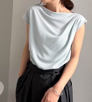 RANAN（ラナン）の「【ひんやり・ＵＶ】タックドレープフレンチスリーブカットソー（Tシャツ）」｜ブルー