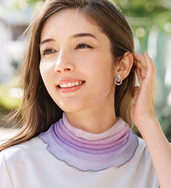 BELLUNA（ベルーナ）の「シルク１００％やわらかネックカバー（ストール・スカーフ・マフラー）」｜詳細画像