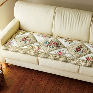 「エレガントフラワー　シートクッション（クッション・クッションカバー）」｜ベージュ