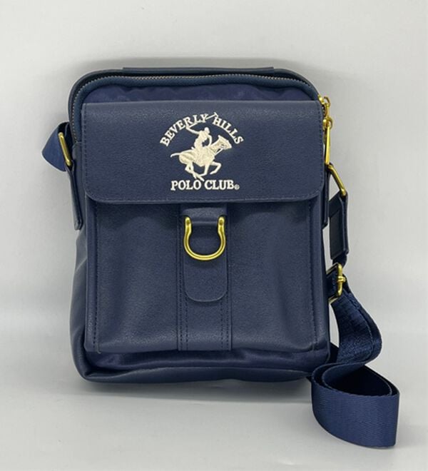 「＜ビバリーヒルズ・ポロクラブ＞縦型ショルダーバッグ（メンズショルダーバッグ）」｜詳細画像