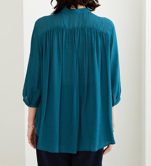 BELLUNA（ベルーナ）の「【新色追加】スラブ素材ギャザーデザインブラウス（ブラウス）」｜詳細画像