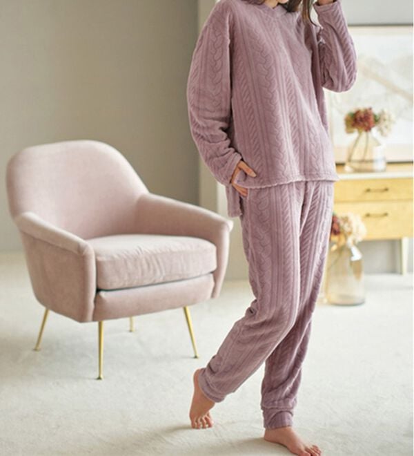 YU'NOW（ユナウ）の「ケーブルニット風フリースルームウェアセット（パジャマ・ルームウェア）」｜詳細画像