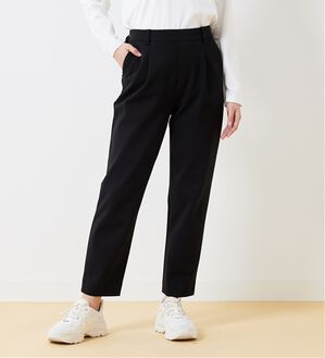 BELLUNA（ベルーナ）の「ツイルジャージー素材テーパードパンツ（テーパードパンツ）」｜黒