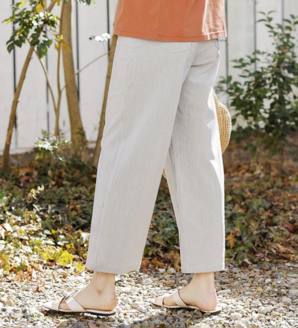BELLUNA（ベルーナ）の「サラリ裏メッシュ！美脚ストレッチワイドパンツ（ワイドパンツ・ガウチョ）」｜詳細画像