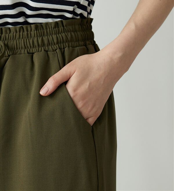 BELLUNA（ベルーナ）の「【接触冷感/UVカット/吸水速乾/イージーケア】カナパストレッチ素材ワイドパンツ（ワイドパンツ・ガウチョ）」｜詳細画像
