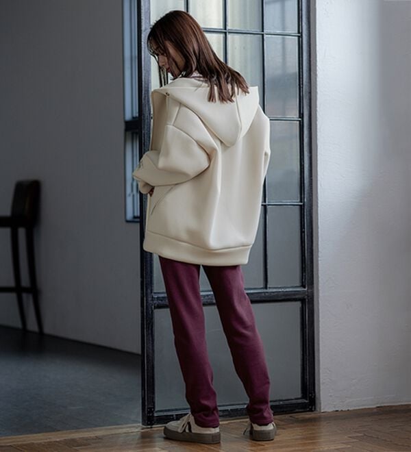 BELLUNA（ベルーナ）の「まるではく毛布！静電防止付裏ファーレギンス（スパッツ・レギンス）」｜詳細画像