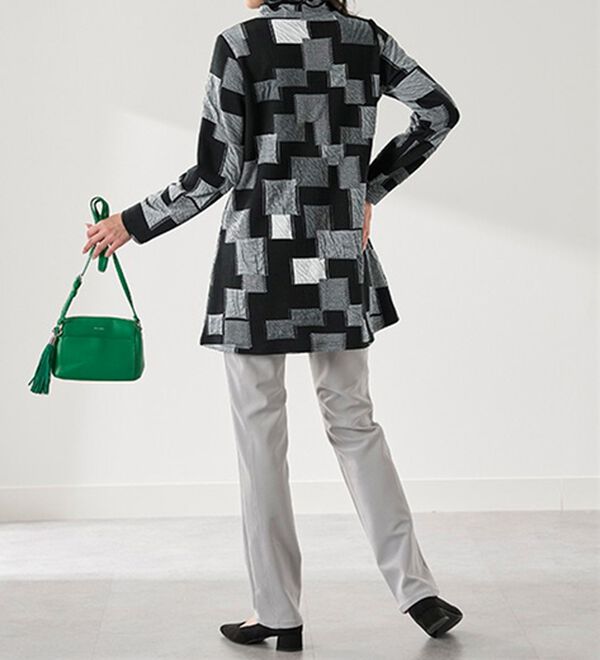 BELLUNA（ベルーナ）の「華やかふくれジャカードチュニック（チュニック）」｜詳細画像