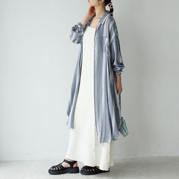 GeeRA（ジーラ）の「スリット入りロングシャツワンピース（シャツワンピース）」｜詳細画像