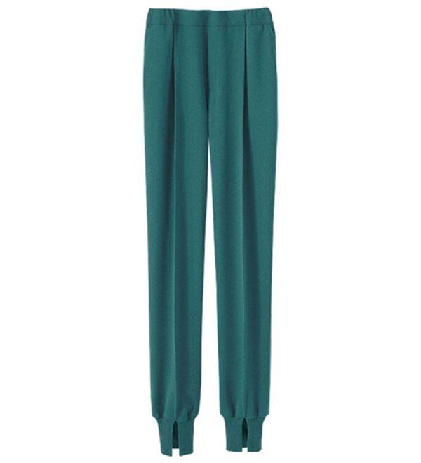 BELLUNA（ベルーナ）の「家でも外でも楽ちん裾リブパンツ（フルレングスパンツ）」｜グリーン