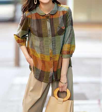 BELLUNA（ベルーナ）の「スラブ調先染めチェック　ポケットデザインブラウス（ブラウス）」