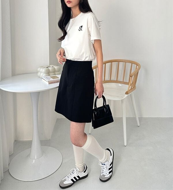 GeeRA（ジーラ）の「アンドハート刺しゅうＴシャツ（Tシャツ）」｜詳細画像