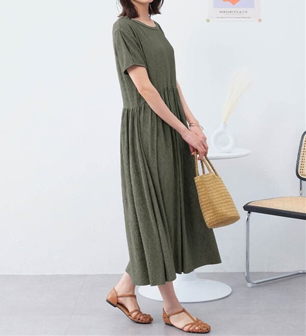 Viola e Viola（ヴィオラ エ ヴィオラ）の「【５つの機能付】楽ちんジャカードワンピース（カットソーワンピース）」｜詳細画像