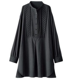 BELLUNA（ベルーナ）の「キルト×ピンタック使いシャツチュニック（チュニック）」｜チャコール