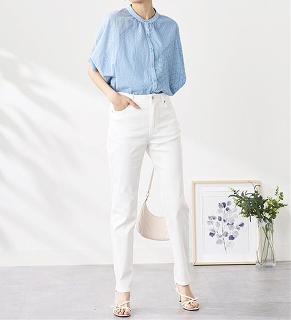 BELLUNA（ベルーナ）の「サラリ速乾！綿サテンストレッチカラーパンツ（フルレングスパンツ）」｜詳細画像