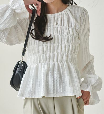 RANAN（ラナン）の「シャーリングカットブラウス（カットソー）」