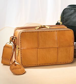 ルフラン（ルフラン）の「＜ズッケロ＞お財布付ショルダーバッグ（ショルダーバッグ）」｜キャメル