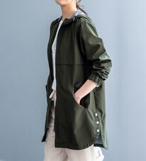 BELLUNA（ベルーナ）の「はっ水加工ボンディング素材ロング丈パーカー（ハーフコート）」