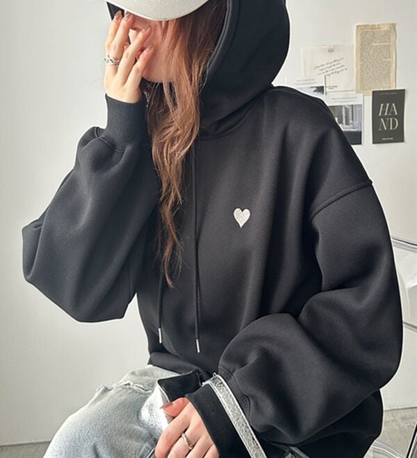 GeeRA（ジーラ）の「ハート刺繍裏起毛スウェットパーカー（パーカー）」｜詳細画像