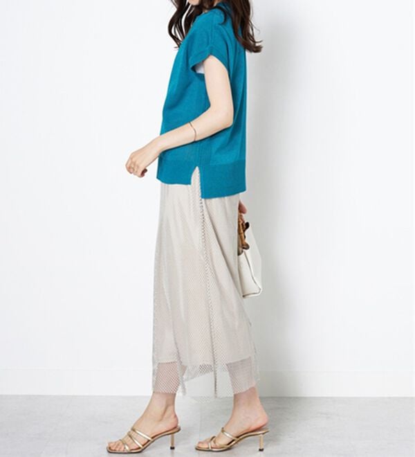 BELLUNA（ベルーナ）の「フラッシュヤーン素材サマーニット（ニット・セーター）」｜詳細画像