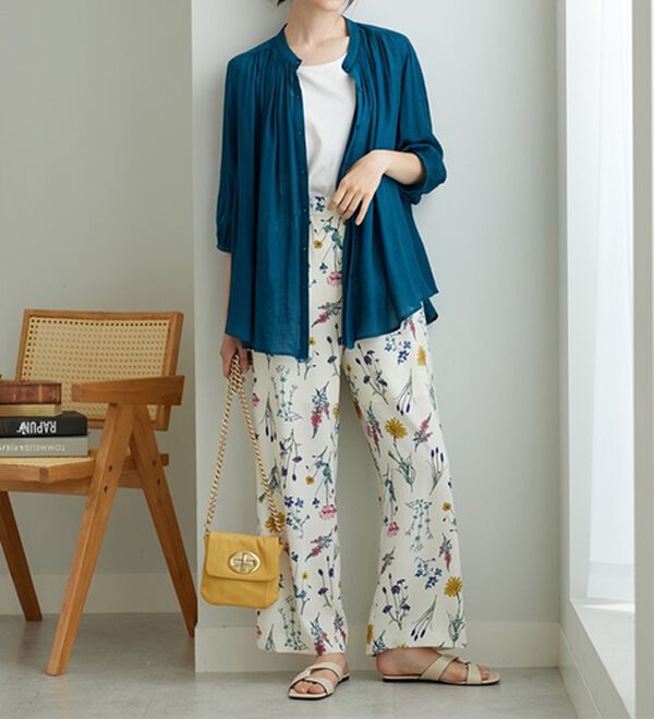 BELLUNA（ベルーナ）の「【新色追加】スラブ素材ギャザーデザインブラウス（ブラウス）」｜詳細画像