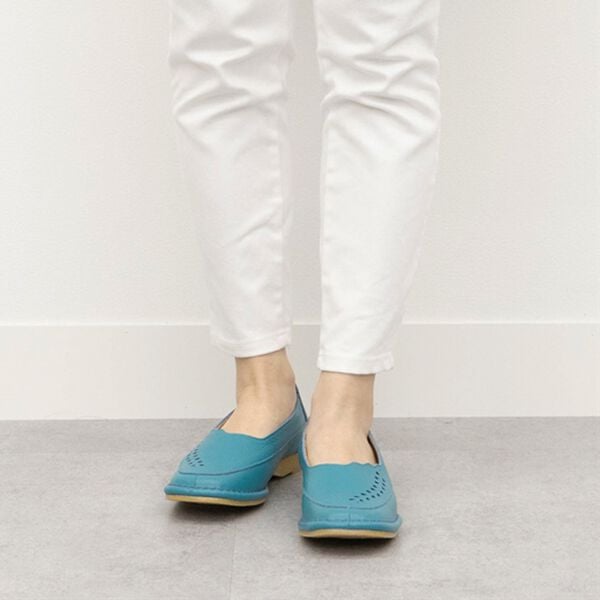 BELLUNA（ベルーナ）の「イタリアンレザーパンチング日本製パンプス（パンプス）」｜詳細画像