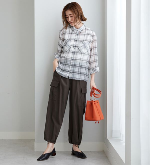 BELLUNA（ベルーナ）の「シフォン楊柳チェック柄プリントシャツ（シャツ）」｜詳細画像