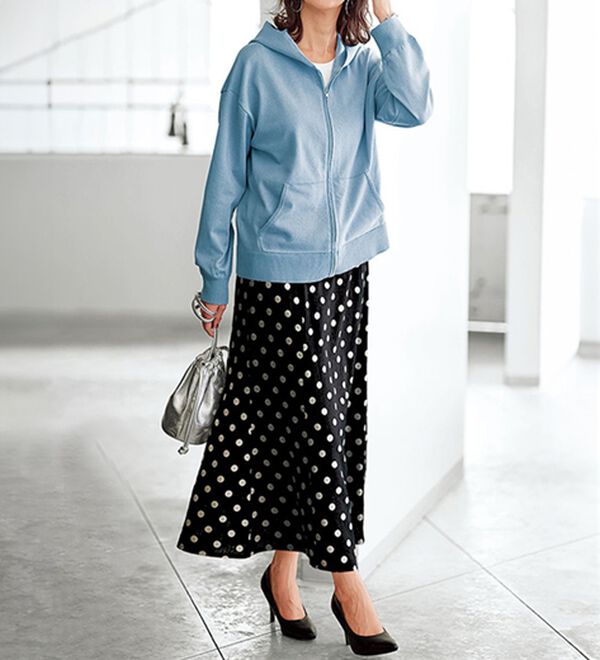 BELLUNA（ベルーナ）の「麻混素材ドット柄フレアースカート（ロングスカート）」｜詳細画像