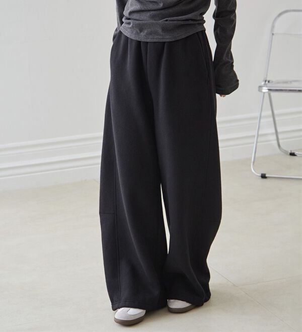 RANAN（ラナン）の「裏起毛カーブスウェットパンツ（その他パンツ）」｜詳細画像