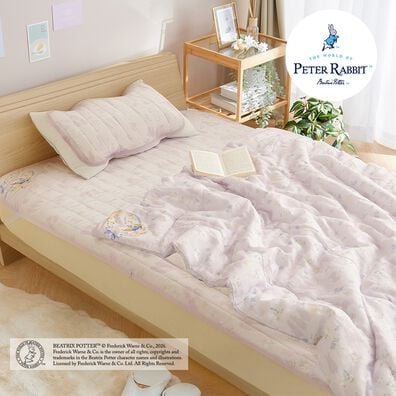 iellio（イエリオ）の「ピーターラビット　二重ガーゼシャビーシック（敷パッド）」