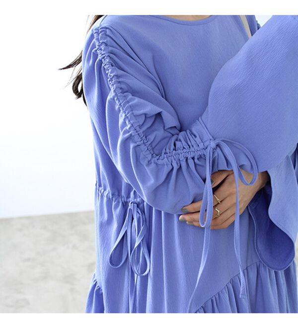 GeeRA（ジーラ）の「シャーリングワンピース（その他ワンピース）」｜詳細画像