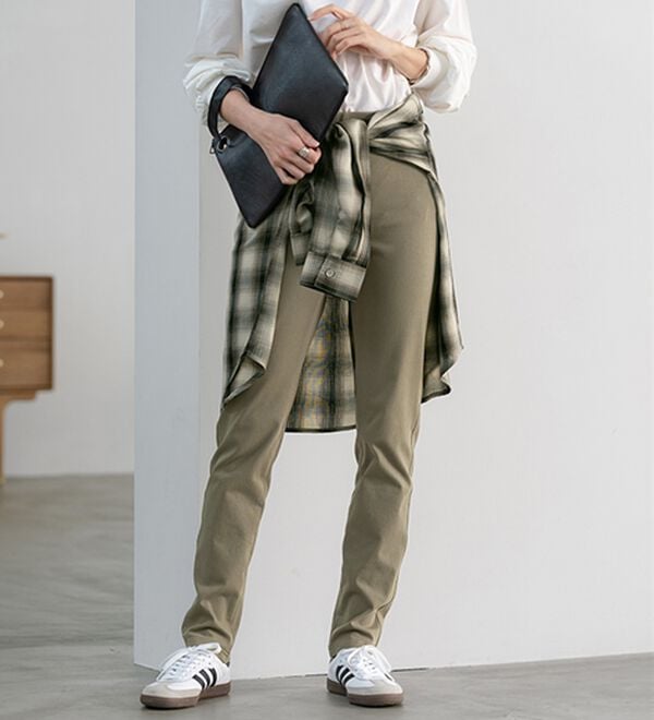 BELLUNA（ベルーナ）の「美ストレッチ素材レギンスパンツ【Ｐｒｉｍａ　Ｆｉｔ　Ｐａｎｔｓ】（スパッツ・レギンス）」｜詳細画像
