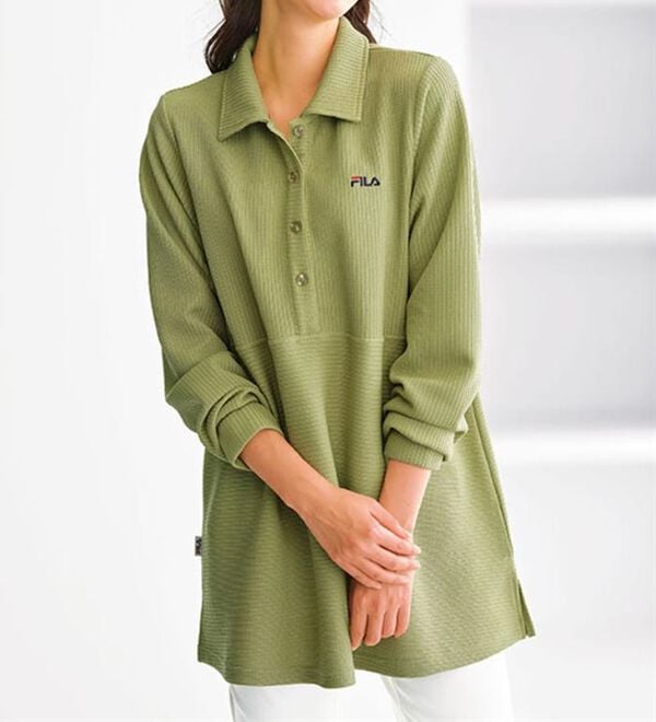BELLUNA（ベルーナ）の「＜ＦＩＬＡ＞リブニットソーポロチュニック（チュニック）」｜詳細画像