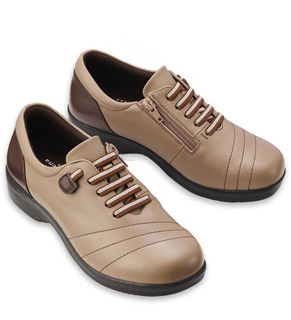 ルフラン（ルフラン）の「＜ラシーナリュクス＞４Ｅ牛革甲ゴムシューズ（スニーカー）」｜オーク