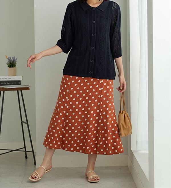 BELLUNA（ベルーナ）の「衿付き透かし編みニットカーディガン（ニットカーディガン）」｜詳細画像