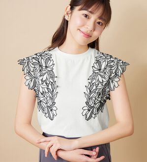 alotta（アロッタ）の「袖刺しゅうカットソー（カットソー）」｜詳細画像