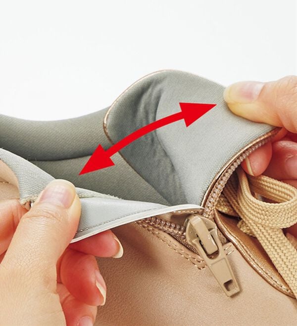 「４Ｅきらめきレースアップスニーカー（スニーカー）」｜詳細画像