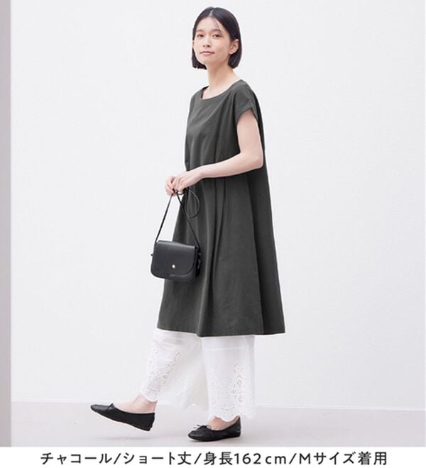 Viola e Viola（ヴィオラ エ ヴィオラ）の「【選べる２丈】綿１００％タック使いワンピース＜Ｓ～４Ｌ＞（チュニックワンピース）」｜詳細画像