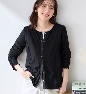 Viola e Viola（ヴィオラ エ ヴィオラ）の「針抜きシアードットボタンカーデ（その他カーディガン）」｜ブラック