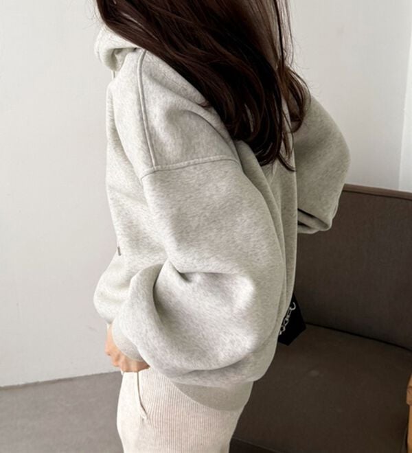 GeeRA（ジーラ）の「ハート刺繍裏起毛スウェットパーカー（パーカー）」｜詳細画像