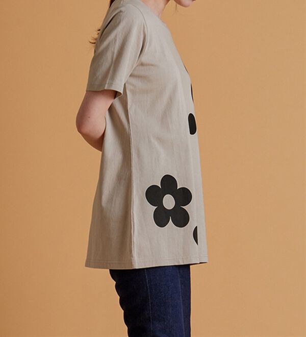 BELLUNA（ベルーナ）の「ひんやリッチコットン大人のプリントロング丈Ｔシャツ（カットソー）」｜詳細画像