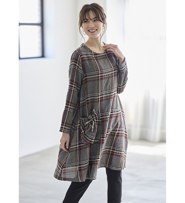 BELLUNA（ベルーナ）の「大人のモノトーンを楽しむチェック柄チュニックワンピース（チュニックワンピース）」｜詳細画像