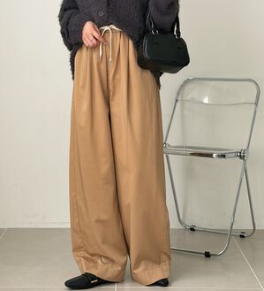 GeeRA（ジーラ）の「美脚見えイージーワイドパンツ（フルレングスパンツ）」｜詳細画像