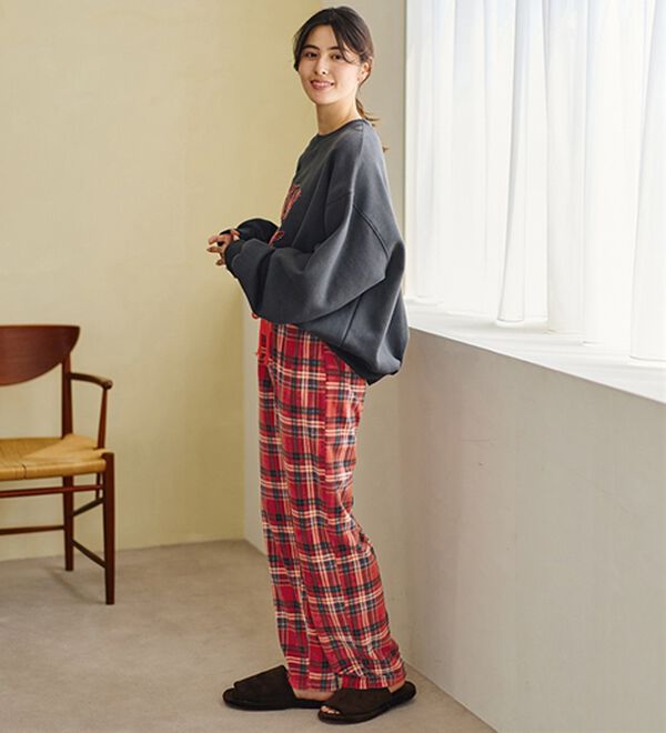 LAVIENNE（ラヴィエンヌ）の「肌側綿１００％あったかフリースボトム（その他パンツ）」｜詳細画像