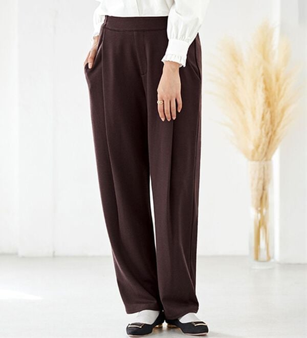 BELLUNA（ベルーナ）の「ゆったりパンツ派さんのきちんとパンツ（フルレングスパンツ）」｜ブラウン
