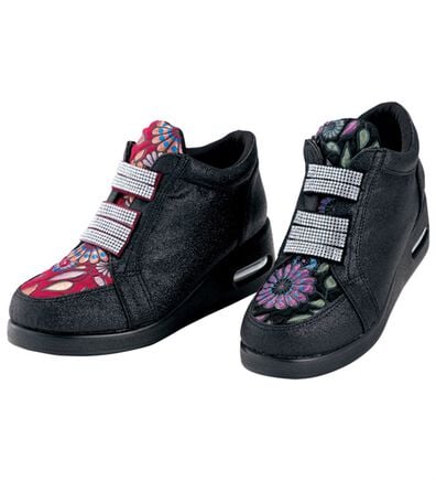 BELLUNA（ベルーナ）の「＜ポポラーレ＞花柄使いエアソールシューズ（スニーカー）」