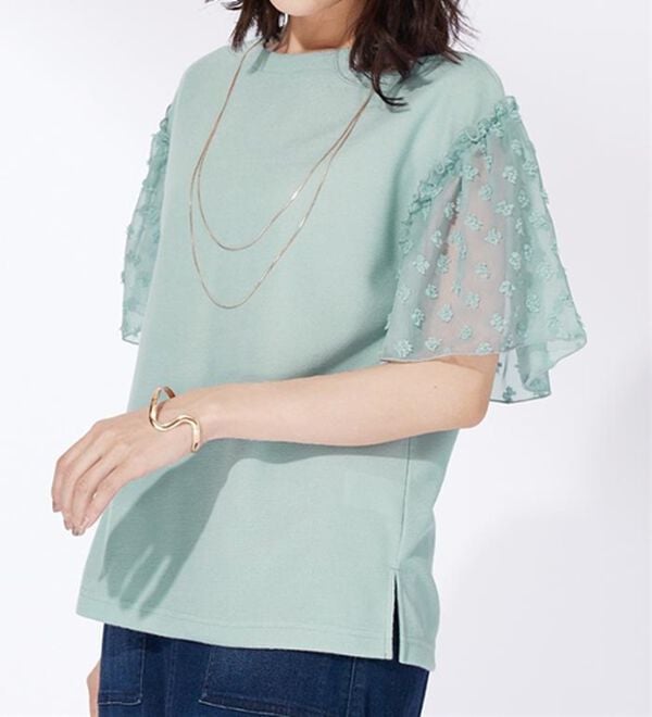 BELLUNA（ベルーナ）の「袖シアードット切替プルオーバー（カットソー）」｜詳細画像