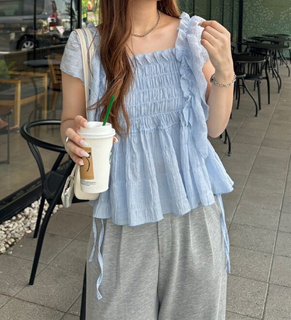 GeeRA（ジーラ）の「フリルシャーリングブラウス（ブラウス）」｜詳細画像