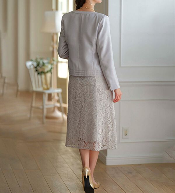 BELLUNA（ベルーナ）の「シャンタン素材ノーカラージャケットレースワンピースアンサンブル（ワンピースセットスーツ）」｜詳細画像